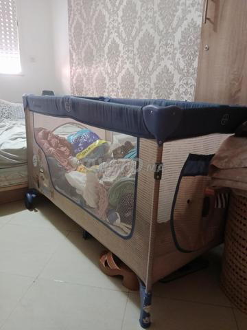 Vente Lit bébé en très bon état  - 2