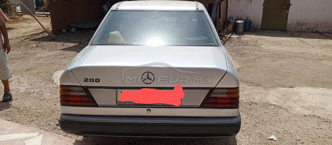 Mercedes 200