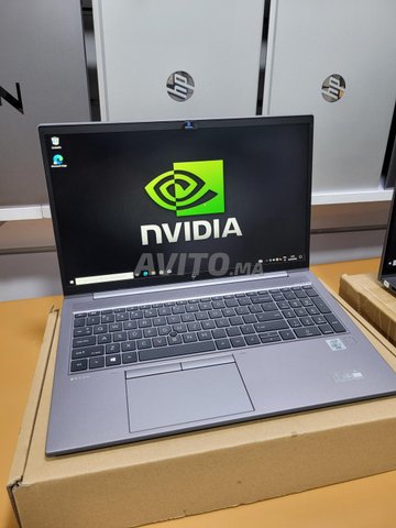 HP Zbook i7 10em SSD 512 RAM 16 doble graphic 