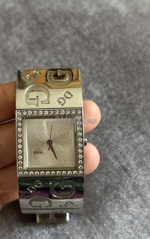 Montre guess original bon état 