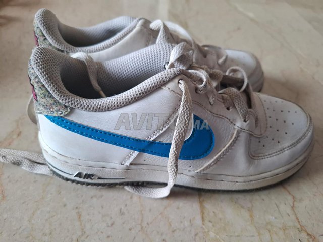 NIKE AIR FORCE 1 - pointure 36