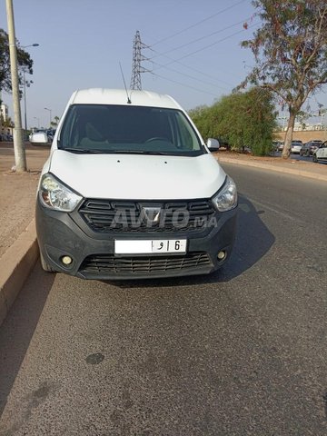 Dacia Dokker Diesel Manuelle 2020 à Salé