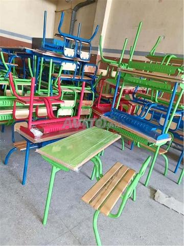 Tables scolaire en stock \ أثاث مدرسي