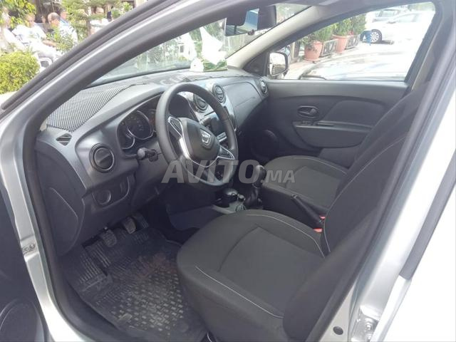 Dacia Logan Diesel Manuelle 2019 à Casablanca - 2