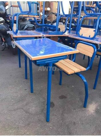 Fabrication sur mesure de mobilier scolaire de qté
