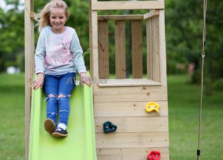 Aire de jeux avec 2 balançoires