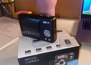 كاميرا للتصوير بجودة عالية 