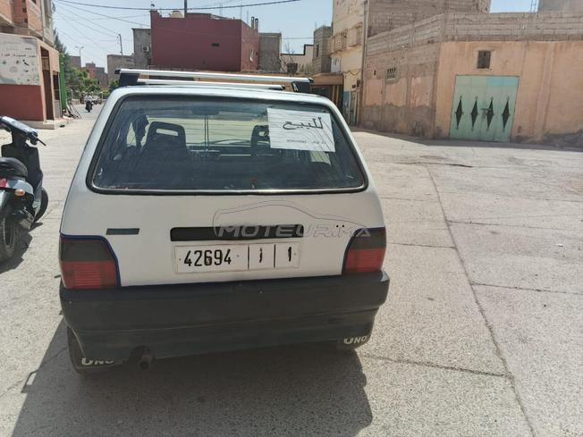 فيات أونو بنزين يدوي في شيشاوة