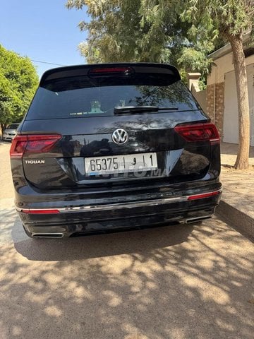 Tiguan R line HORRA grands entretiens effectués 