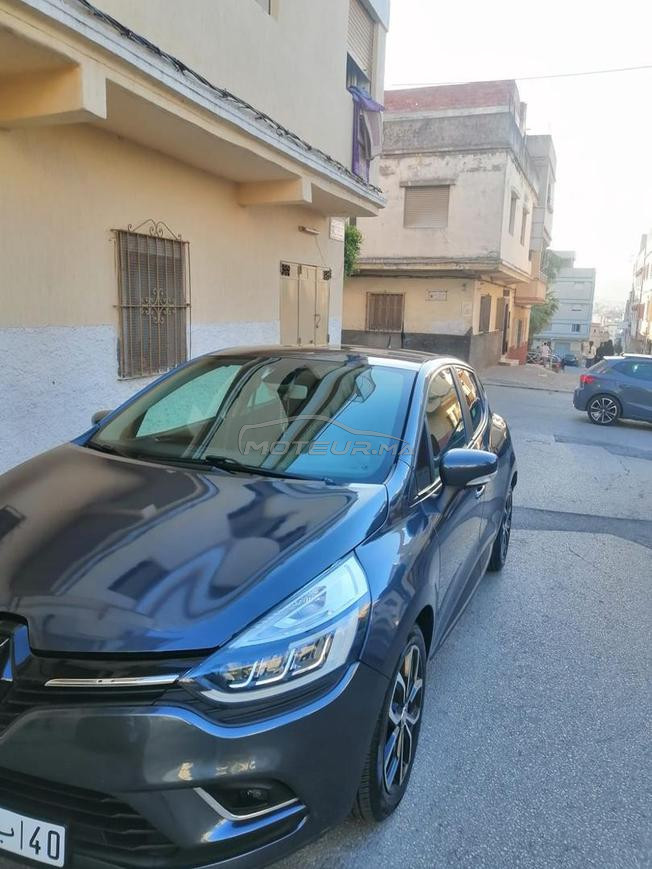 clio 4 automatique tout option 