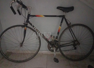 Vélo demi bicyclette