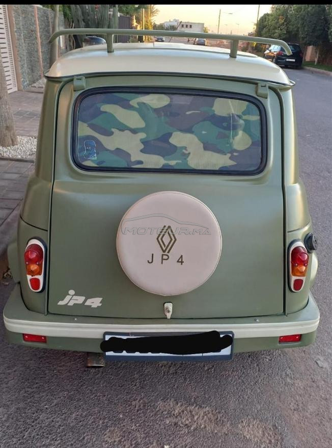 Renault R4 Sport , restaurée comme neuve. 