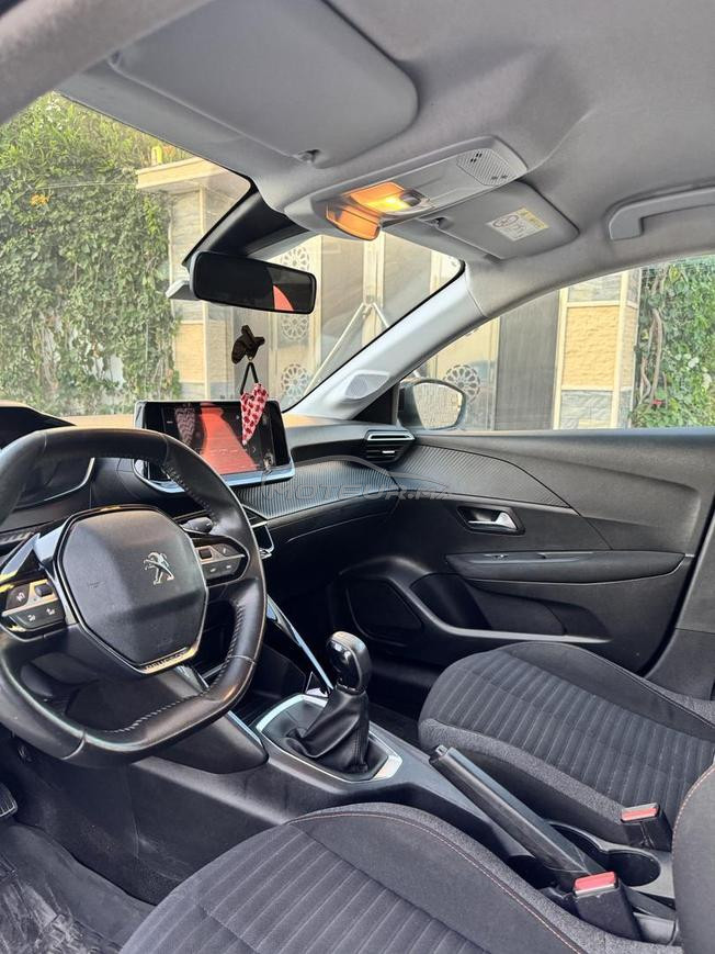 peugeot 208 -2022