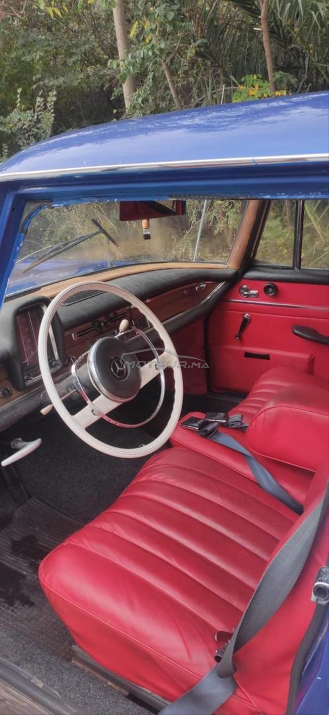 Mercedes Benz 220 