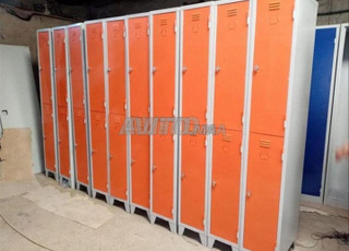 MOBILIER METALLIQUE COLLECTIFS