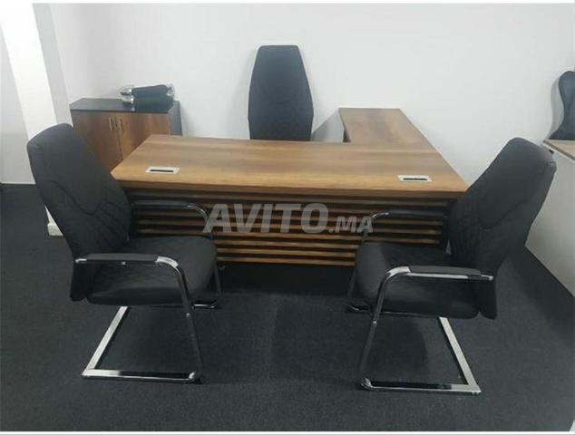 Bureau  تمن المصنع Bureau  ???? A  À  Casablanca