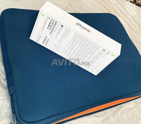 Iphone 15 256GB neuf jamais utilisé