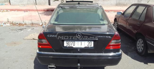 Mercedes-Benz 250 Diesel Manuelle 1996 à Temara