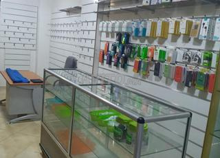 MAGASIN EN BON ETAT A VENDRE A CASABLANCA