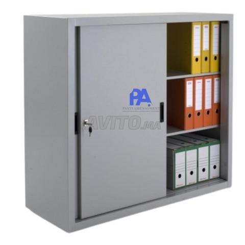 armoire de rangement métallique