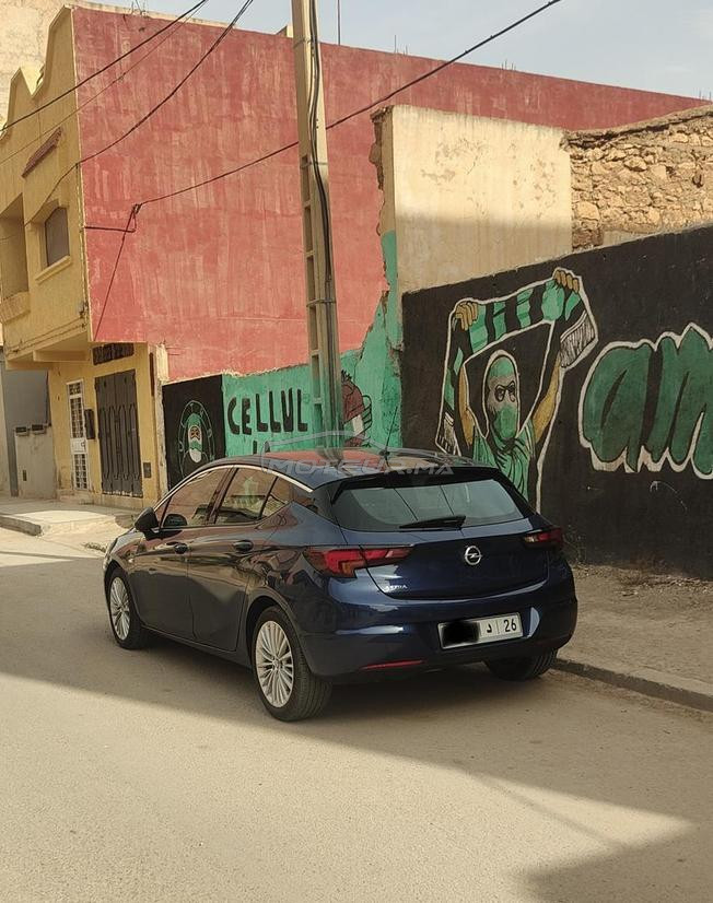 Opel Astra Diesel Automatique 2020 à Oujda
