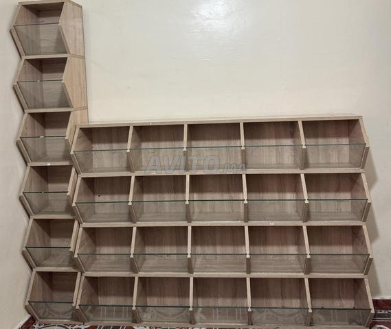 Étagères en très bonne état et qualité 