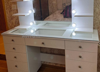 Coiffeuse avec miroir  مرايا هوليوود