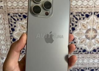 iPhone 15 Pro Max 256Gb Etat 100 Natural