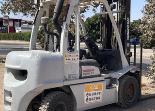  كلارك لي للكراء 3 طون Clarck ✅