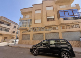 Magasin à vendre à Deroua 