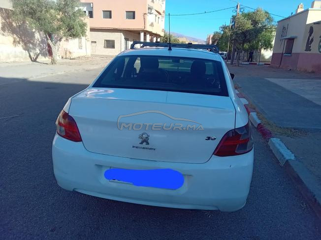 Peugeot 301 Diesel Manuelle 2014 à Taourirt