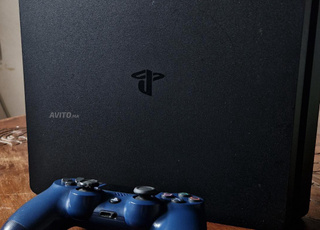 ps4 slim 1tb bonne état