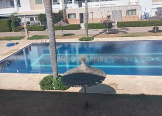 للبيع شقة جميلة مفروشة مع مسبح