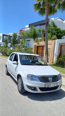 Dacia Logan Diesel Manuelle 2010 à Tanger