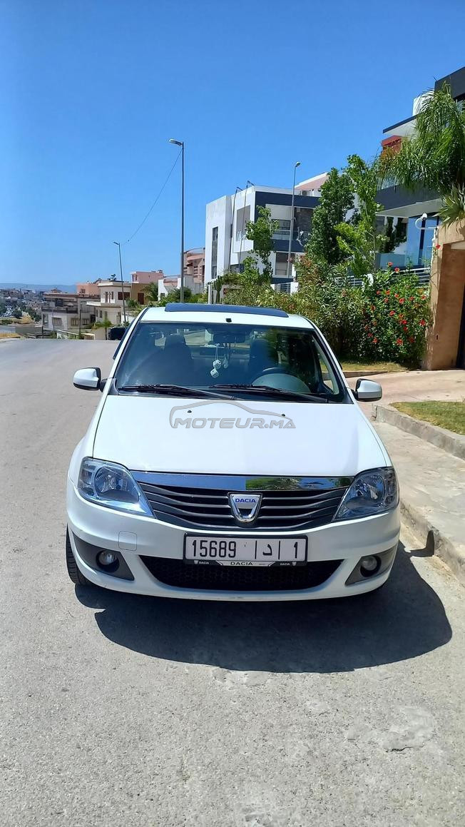 Dacia Logan Diesel Manuelle 2010 à Tanger