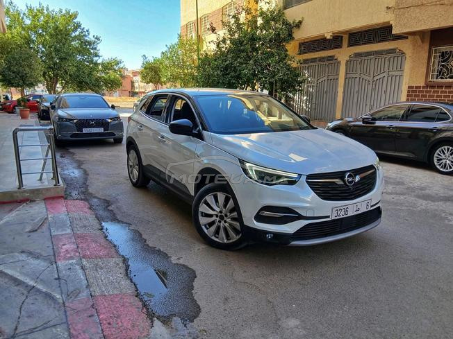 opel grandland 