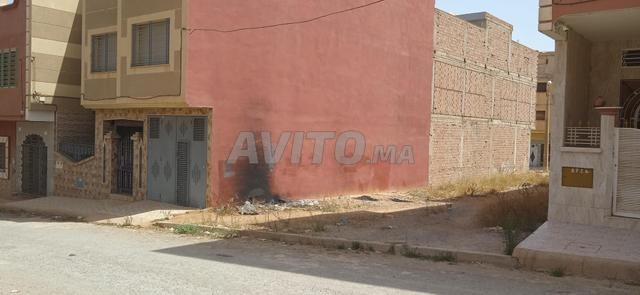 بقعة أرضية للبيع بمساحة تقدر ب 134 m² - 2