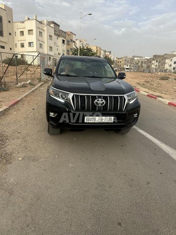 toyota prado platinium