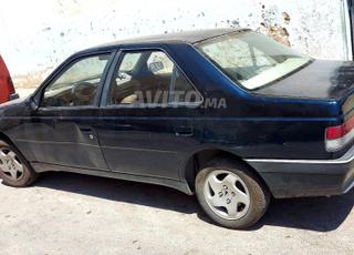 Peugeot 405