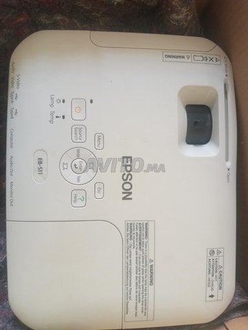 Vidéo projecteur EPSON EB-S11