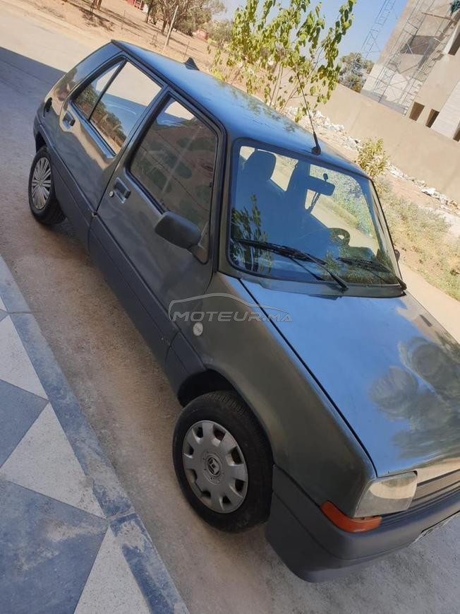 بيع سيارة 