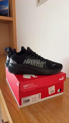 chaussure de sport puma taille 42,5
