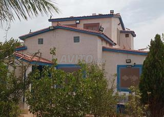 مزرعه راقيه في المغرب للبيع