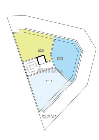 Villa R3 à vendre à Derb ghalef - 2