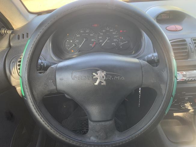 Peugeot 206 Essence Manuelle 2005 à Salé