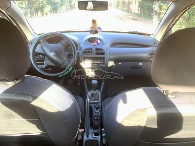 Peugeot 206 Essence Manuelle 2005 à Salé