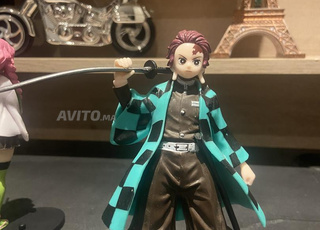 Figurine anime demon slayer 