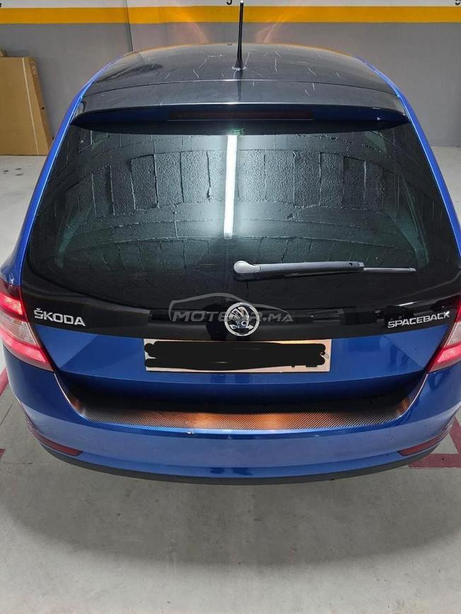 Skoda spaceback automatique