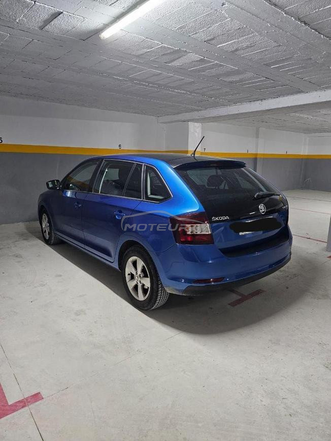 Skoda spaceback automatique