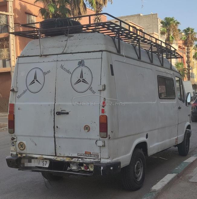 Mercedes 307